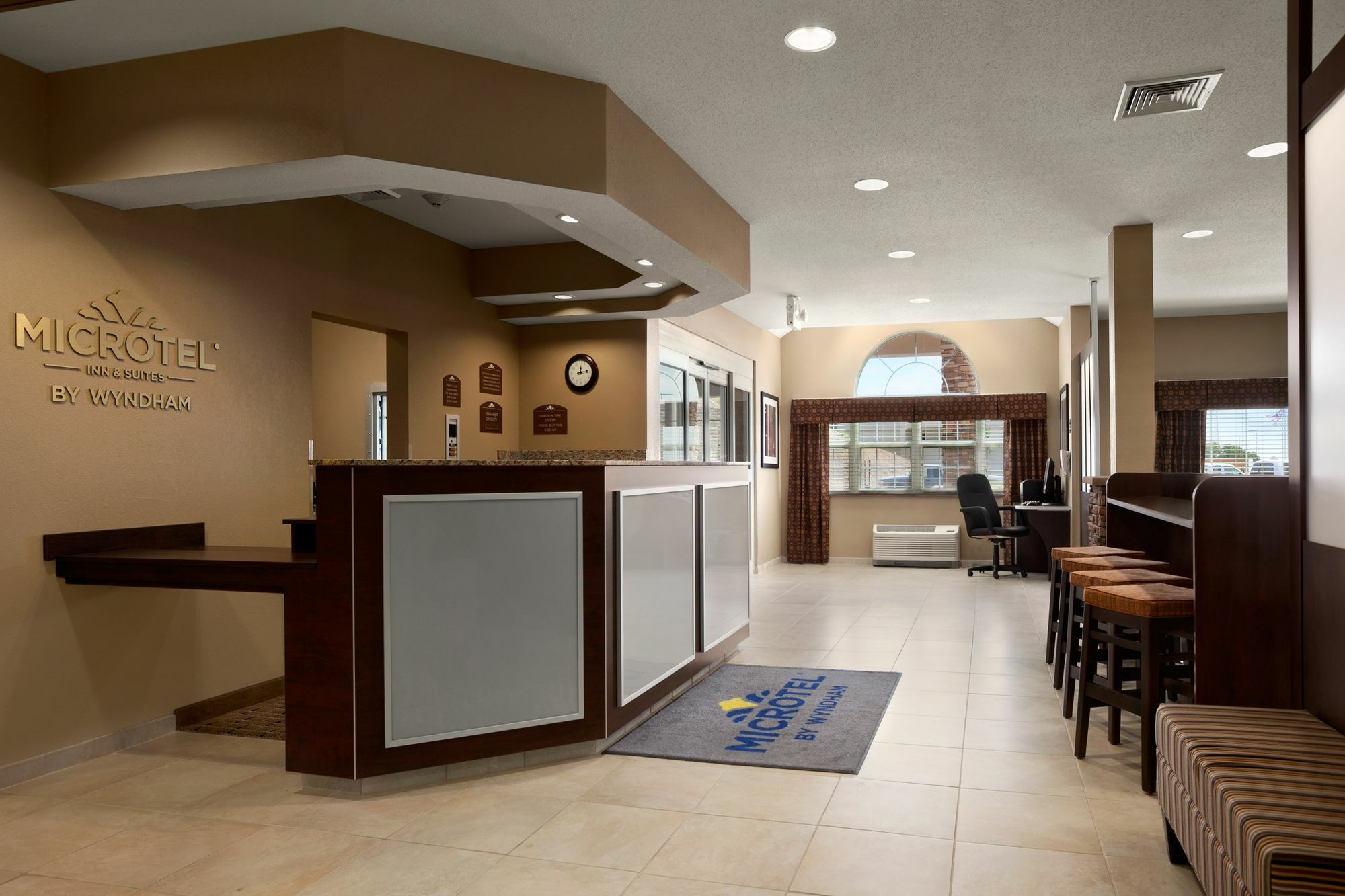 Microtel Inn & Suites By Wyndham Wheeling At The Highlands Triadelphia Εξωτερικό φωτογραφία