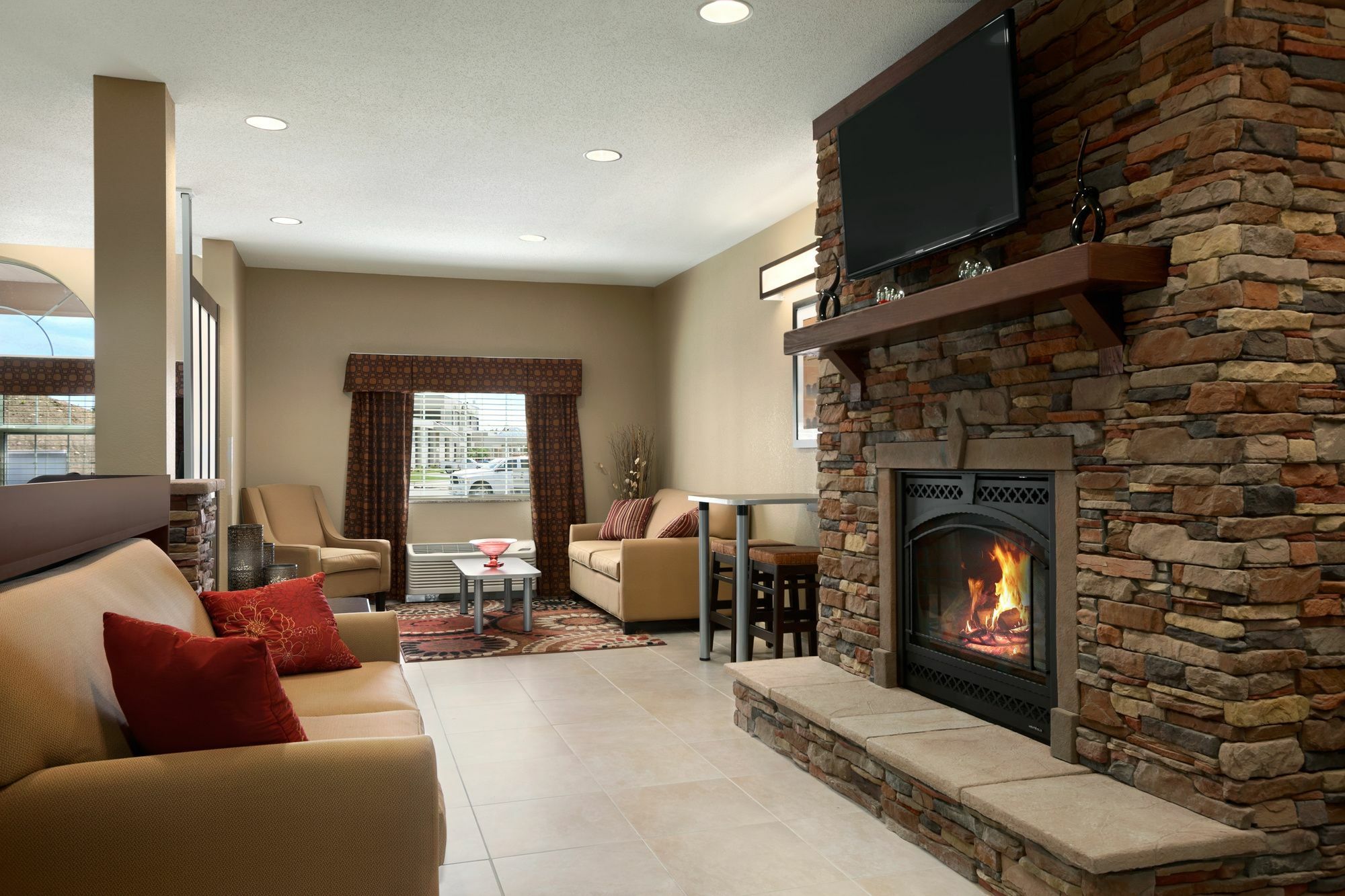 Microtel Inn & Suites By Wyndham Wheeling At The Highlands Triadelphia Εξωτερικό φωτογραφία