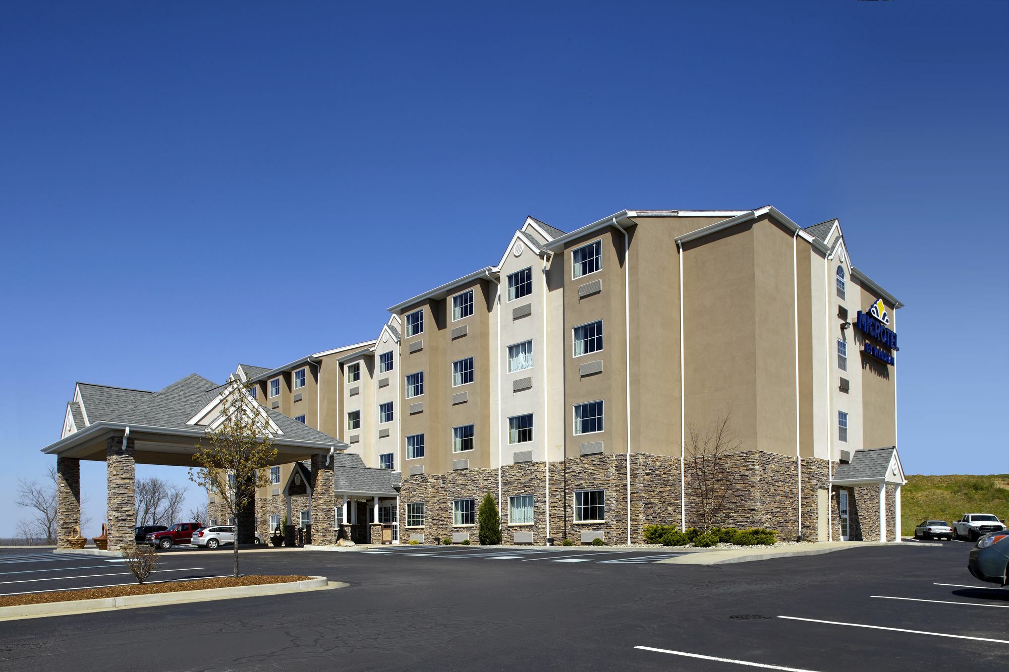 Microtel Inn & Suites By Wyndham Wheeling At The Highlands Triadelphia Εξωτερικό φωτογραφία